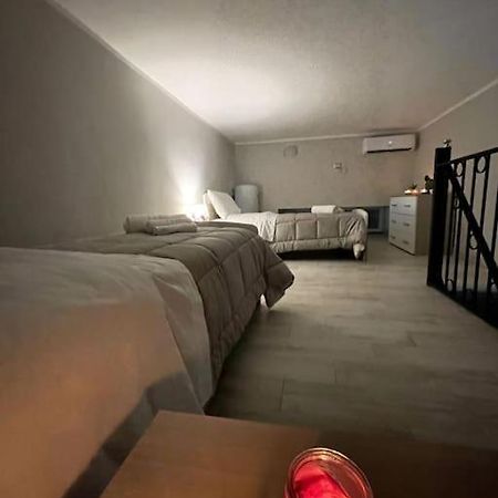 White House Spacca Napoli Exteriér fotografie