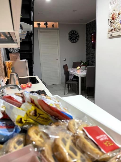 White House Spacca Napoli Exteriér fotografie